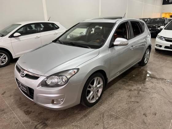 HYUNDAI I30 2.0 MPI 16V GASOLINA 4P AUTOMÁTICO